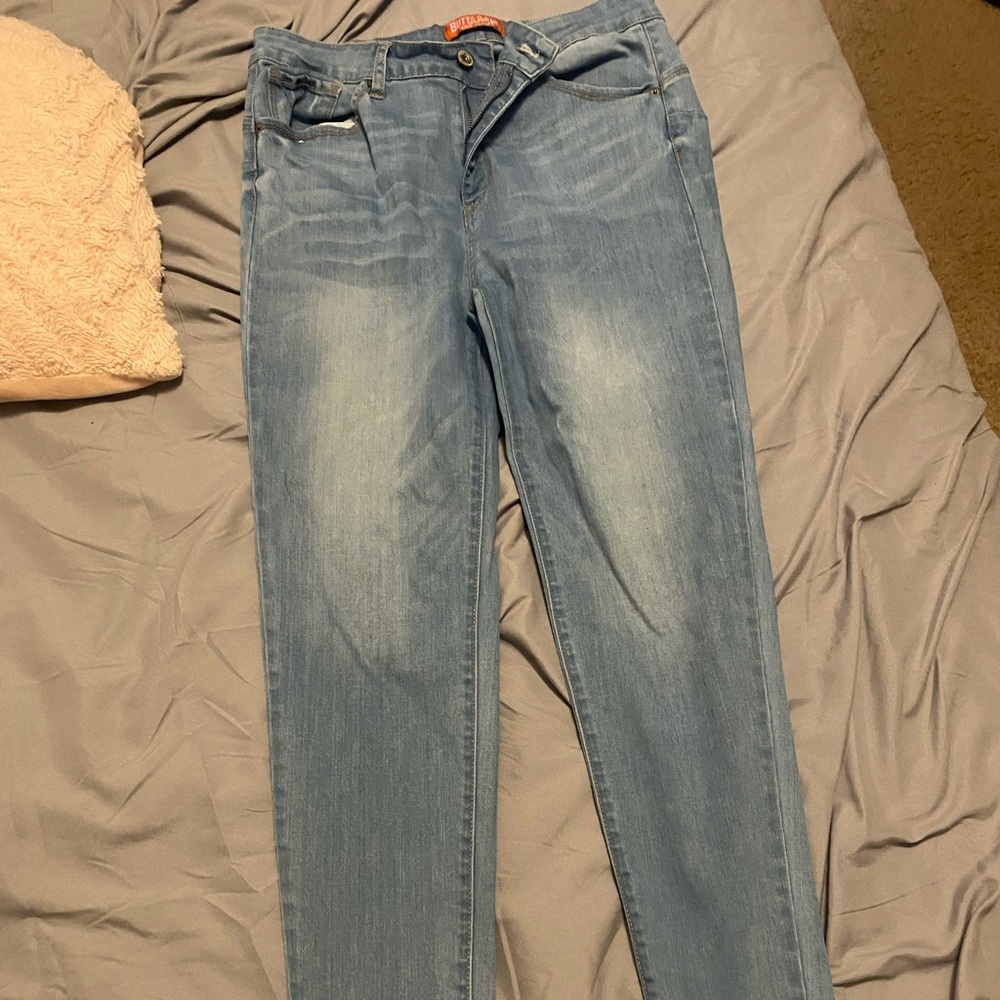 Cute skinny jeans worn a few times